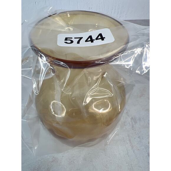 Gorgeous Designs Amber Optic Glass Vase with clear Handles/ 7.25 inches Tall - Picture 6 of 6